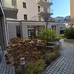 St Wojciech Hill Apartment, Free Parking, Air-conditioning, Self Check-in 24h Apartment Poznan