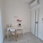St Wojciech Hill Apartment, Free Parking, Air-conditioning, Self Check-in 24h Apartment *