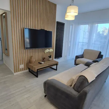 St Wojciech Hill Apartment, Free Parking, Air-conditioning, Self Check-in 24h 포즈난