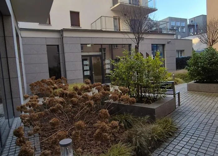 St Wojciech Hill Apartment, Free Parking, Air-conditioning, Self Check-in 24h Apartment Poznan