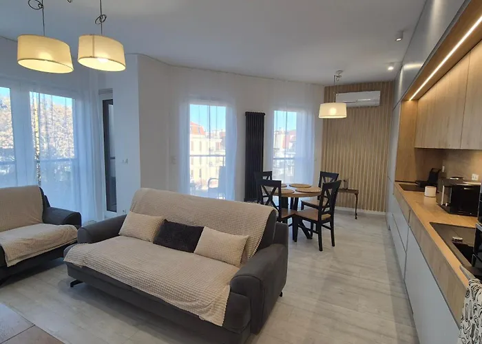 St Wojciech Hill Apartment, Free Parking, Air-conditioning, Self Check-in 24h Apartment Poznan