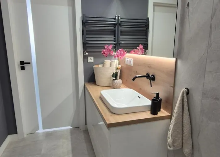 Apartment St Wojciech Hill Apartment, Free Parking, Air-conditioning, Self Check-in 24h *